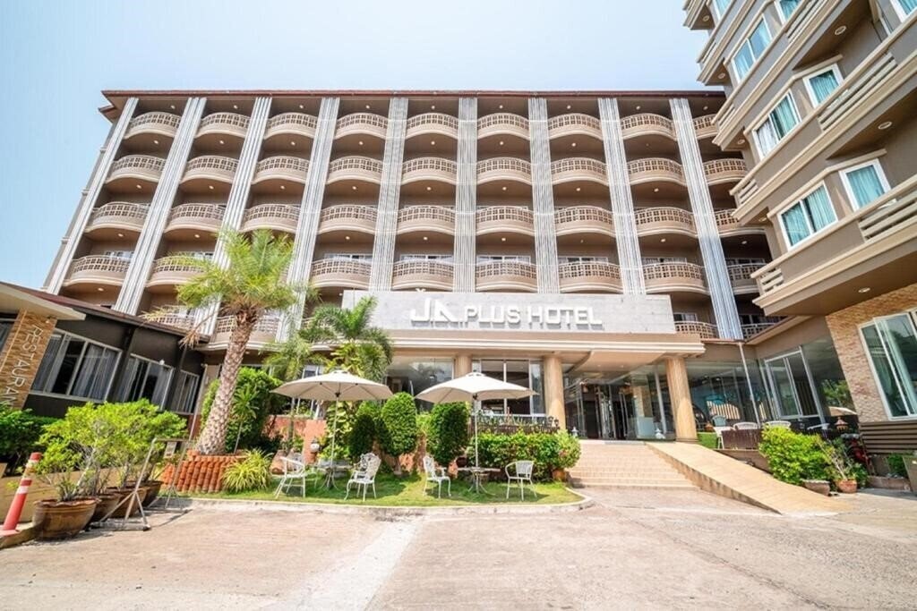 Фото J.a. Villa Pattaya 3*
