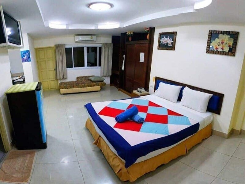 Dacha Beach Hotel 2* фотосуреті