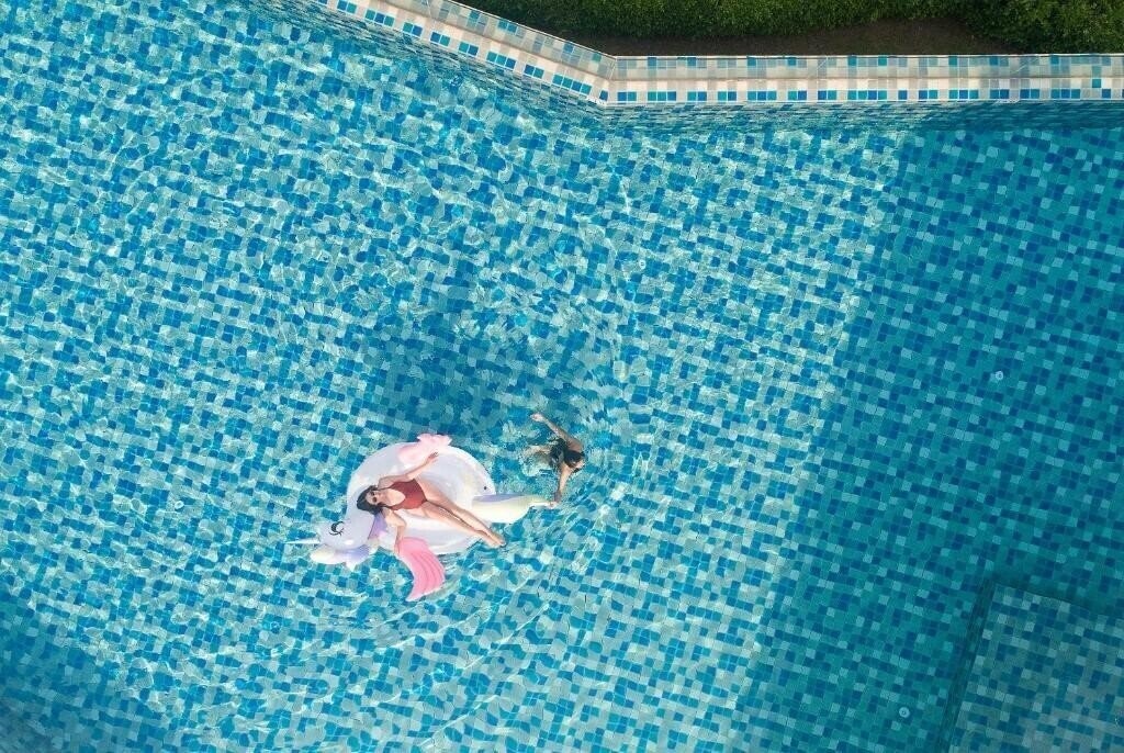 Tsix5 Phenomenal 4* суреті