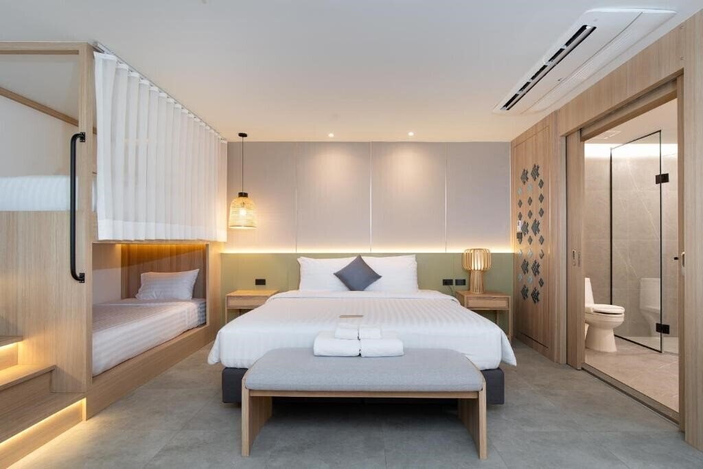 Фото Jomtien Thani Hotel 3*