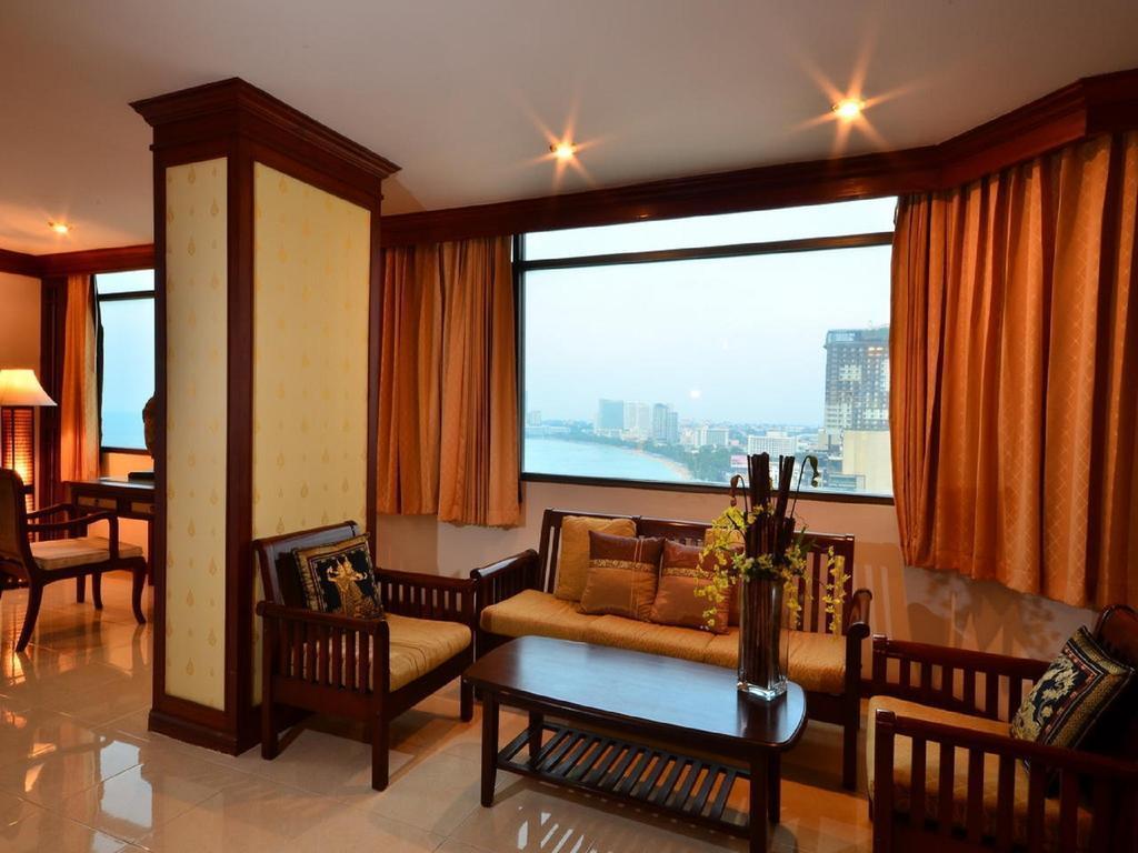 Pattaya Centre Hotel 3* суреті