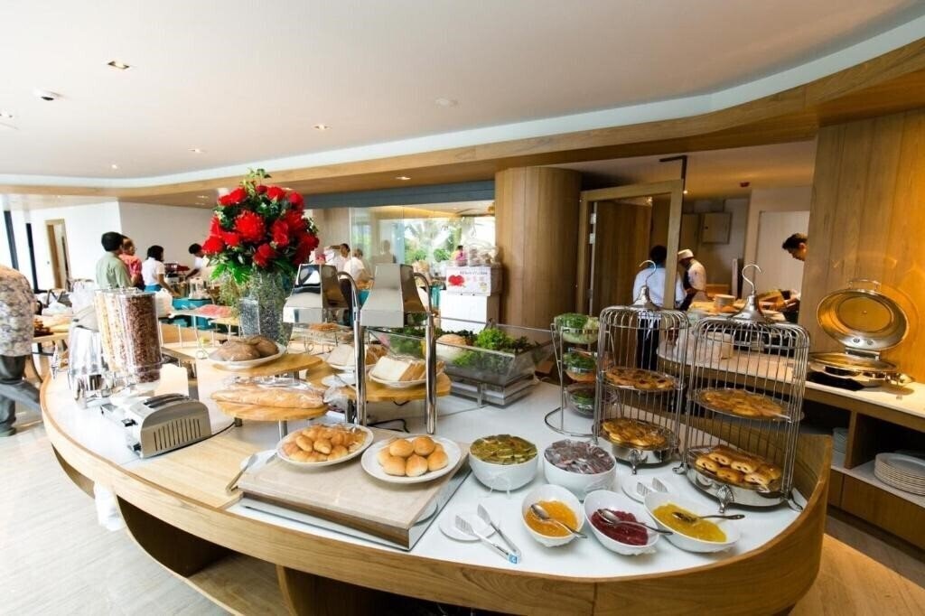 Изображение Worita Cove Hotel 4*
