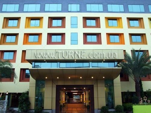 Boutique Hotel Pattaya 3* суреті