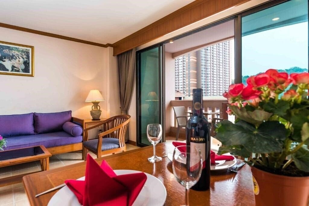 The Residence Garden 3* суреті