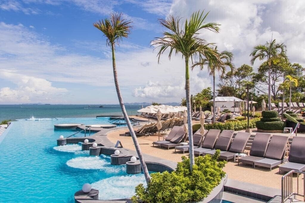 Royal Cliff Beach Terrace 5* суреті