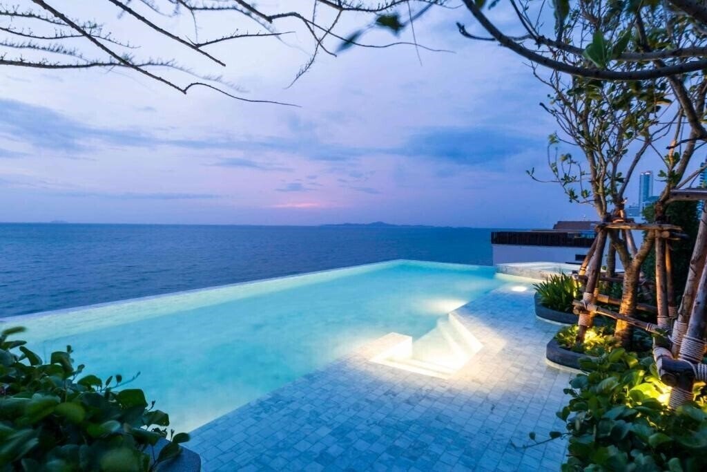 Фотография U Jomtien Pattaya 4*