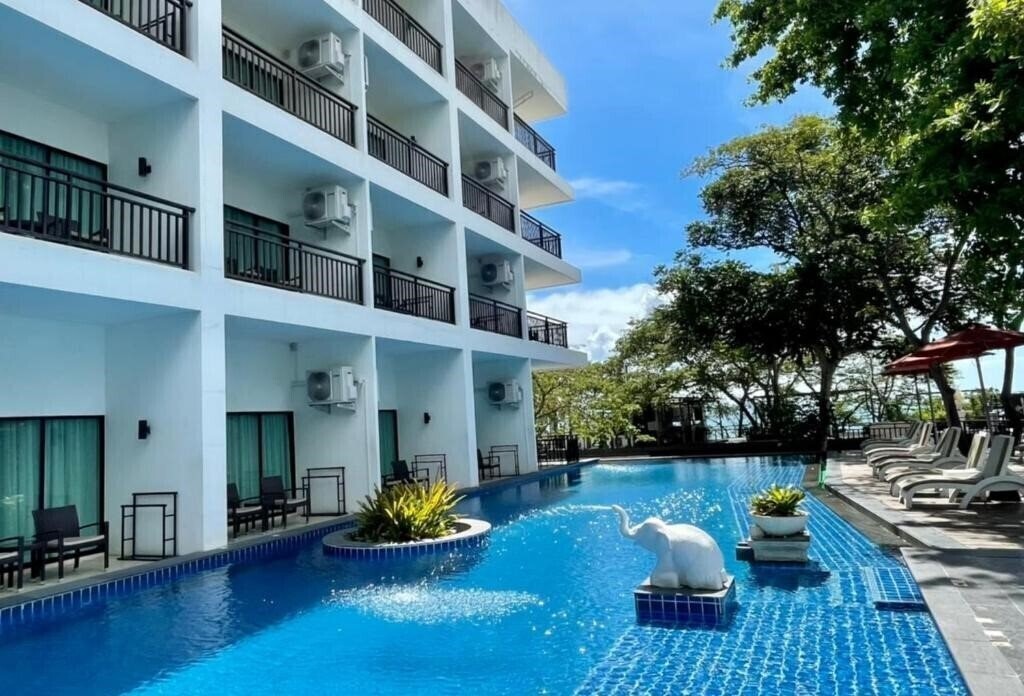 Фото Cosy Beach Hotel 3*