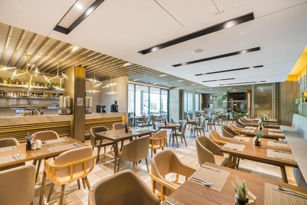 Amber Pattaya 4* фотосуреті