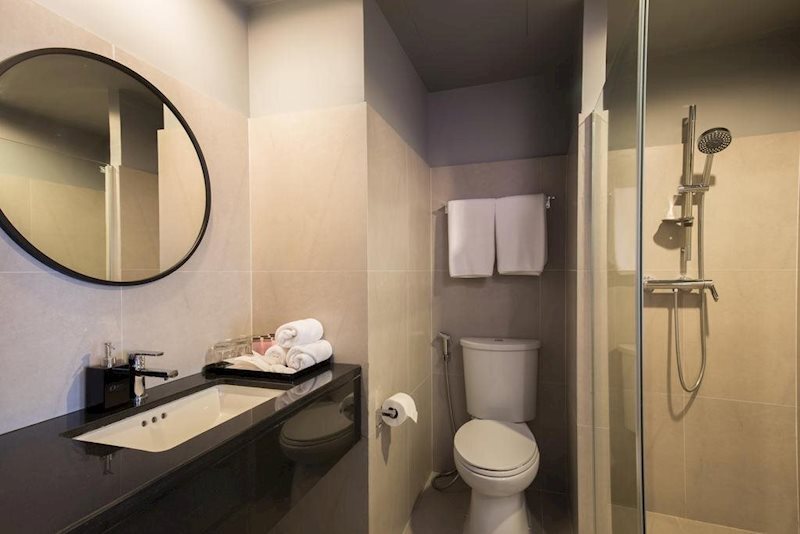 Oakwood Hotel Journeyhub Pattaya 4* фотосуреті