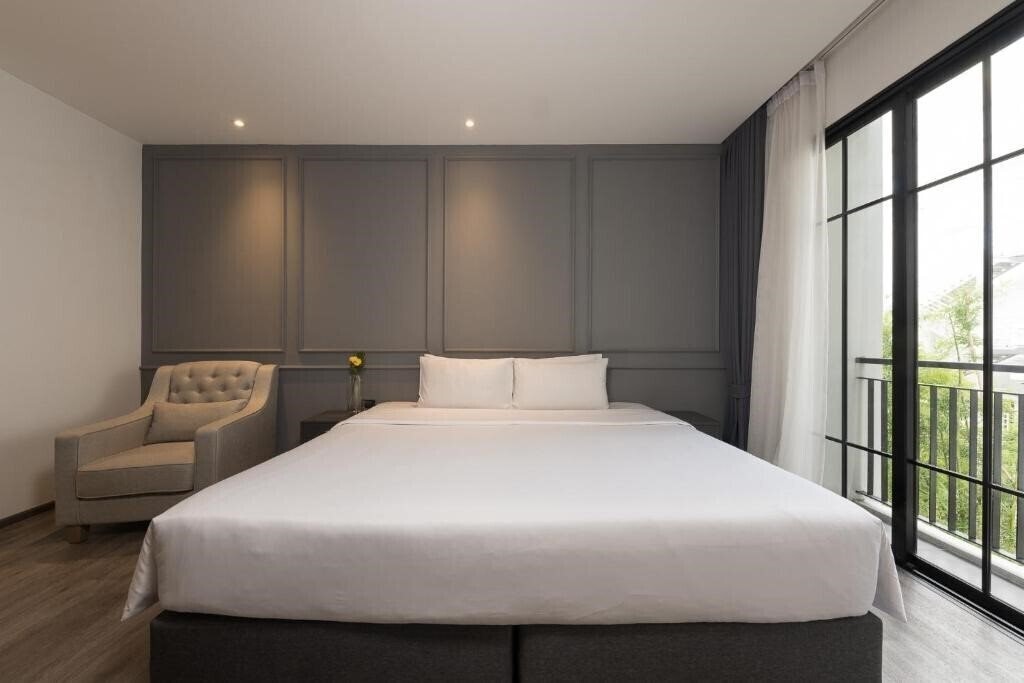 Отель One Patio Hotel Pattaya 4*