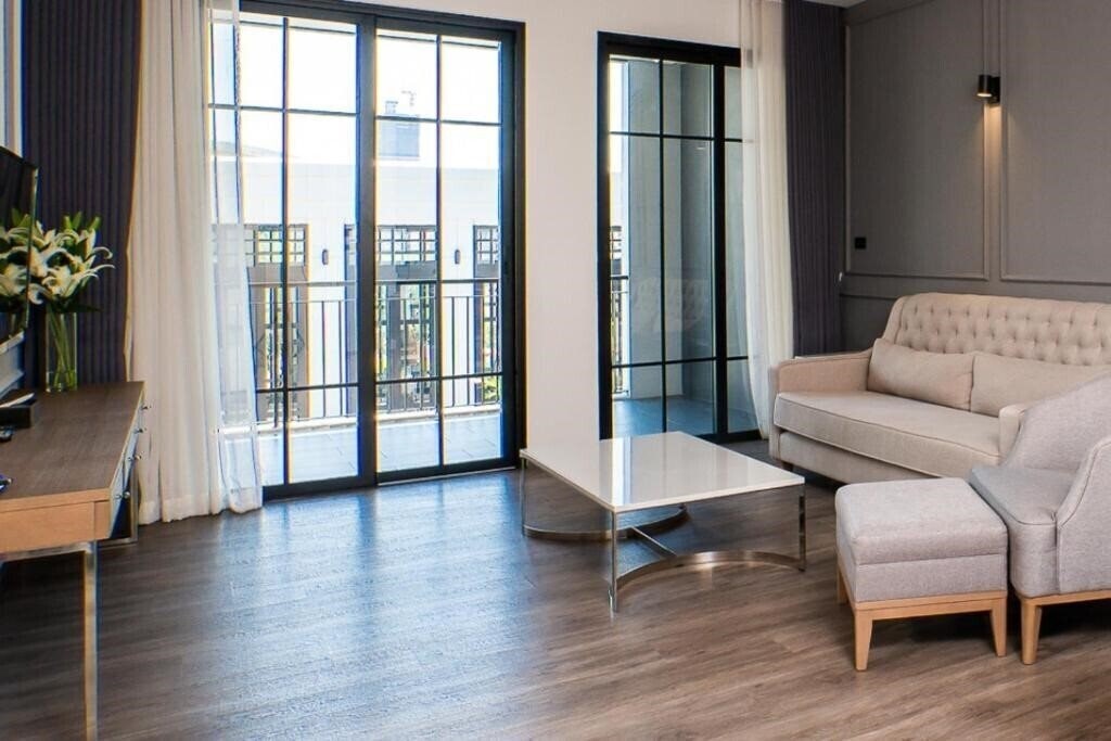 One Patio Hotel Pattaya 4* суреті