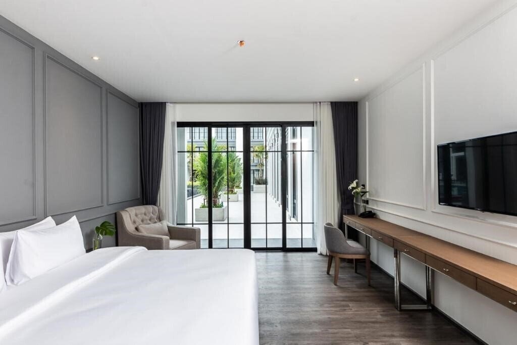 One Patio Hotel Pattaya 4* суреті