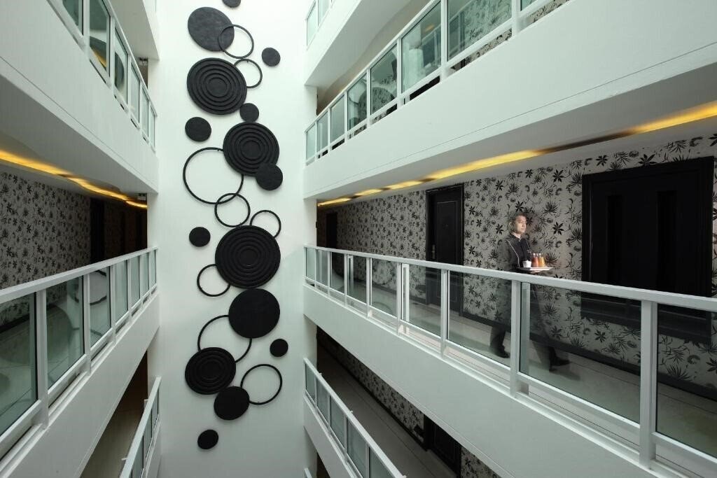 Nova Suites 5* суреті