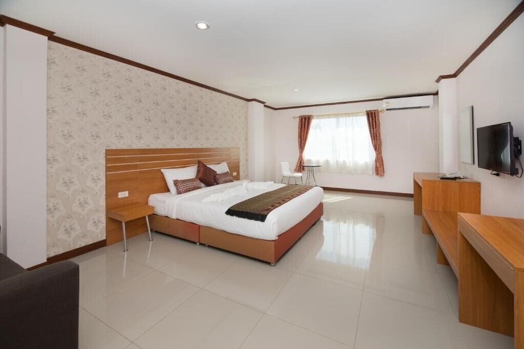 Отель Regenta Central Residence 3*