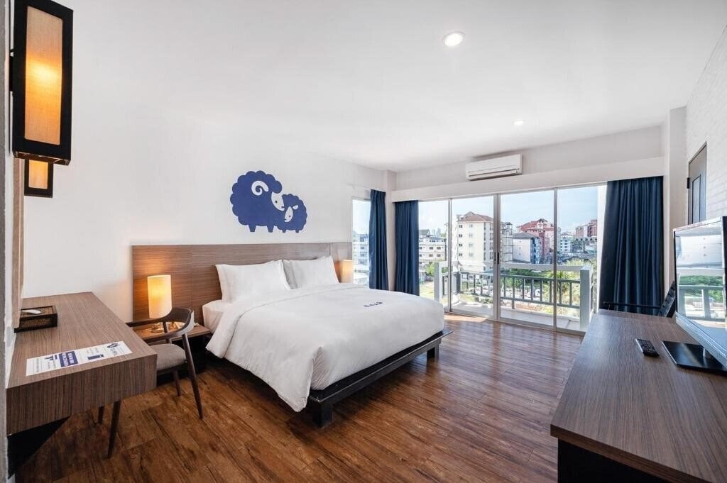 Отель Kokotel Pattaya South Beach 4*