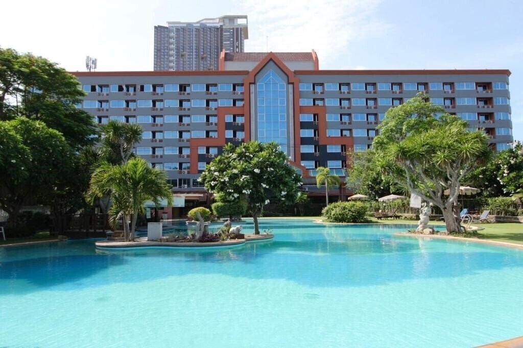 Фото Coco Beach Hotel Jomtien Pattaya 4*