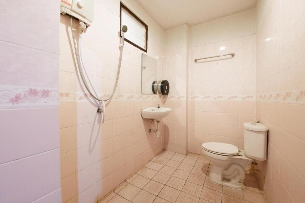 Фотография Inter Place By Oyo Rooms 2. 2*