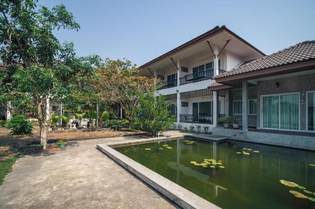 Oyo 662 Malee Bunga Hotel 2* фотосуреті