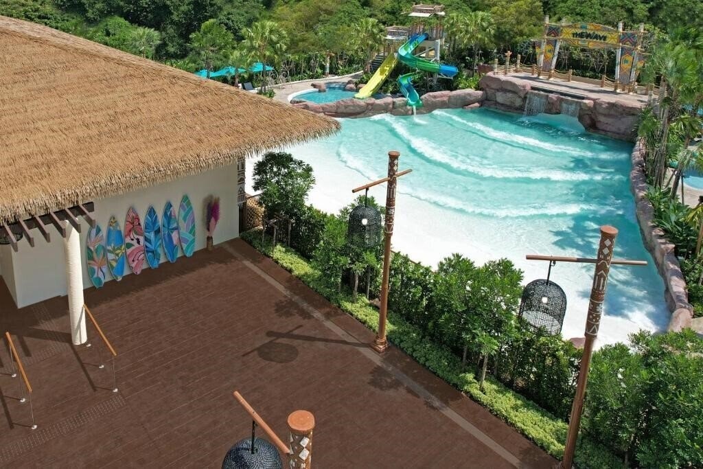 Centre Point Prime Hotel Pattaya 5* суреті