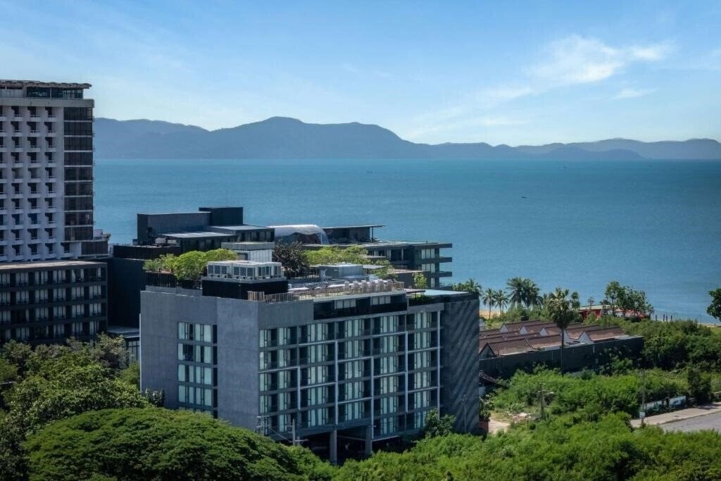 Howard Johnson By Wyndham Jc Pattaya 4* қонақ үйі