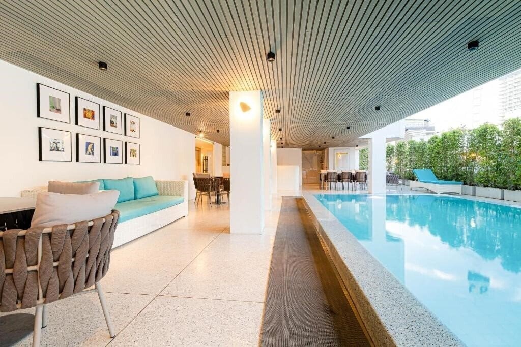 The One Hotel Bay Breeze 3* суреті