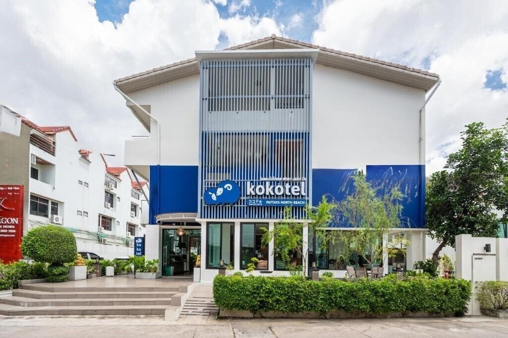 Отель Kokotel Pattaya North Beach 4*