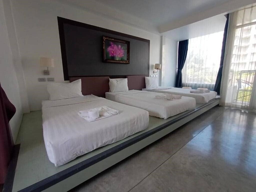 Sunset Serenity Jomtien Resort 4* қонақ үйі