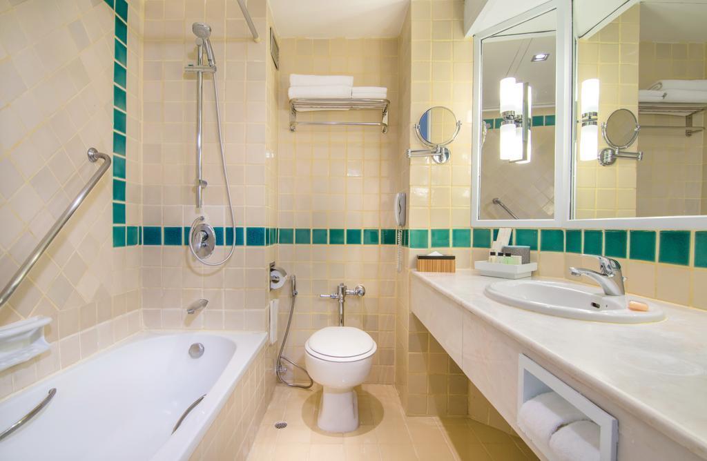 The Bayview Pattaya 4* фотосуреті