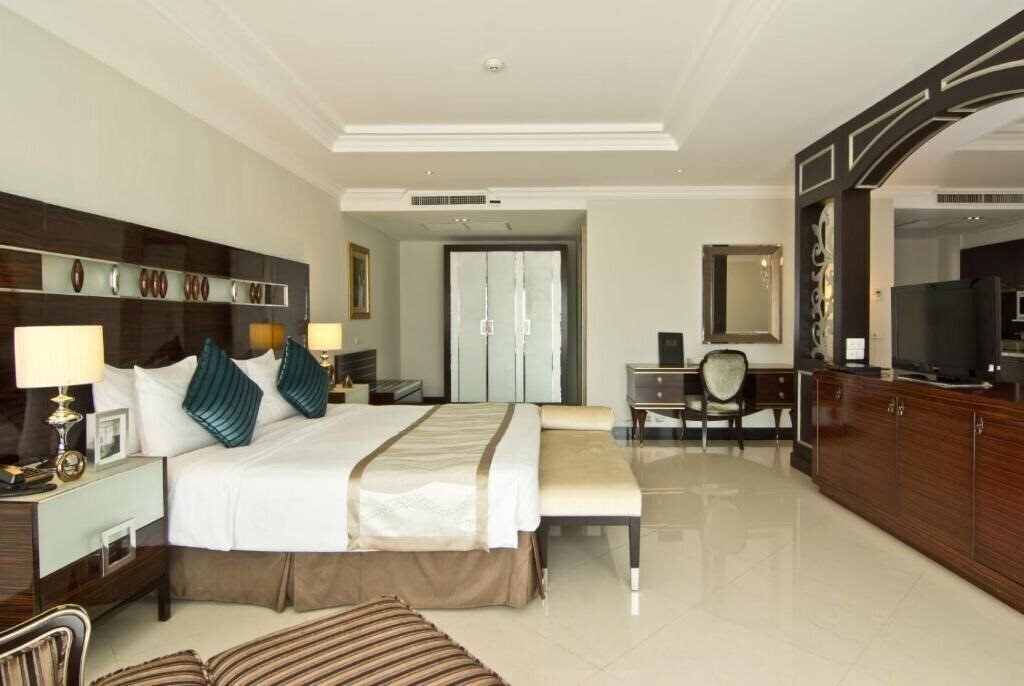 Изображение Lk Royal Wing 3*