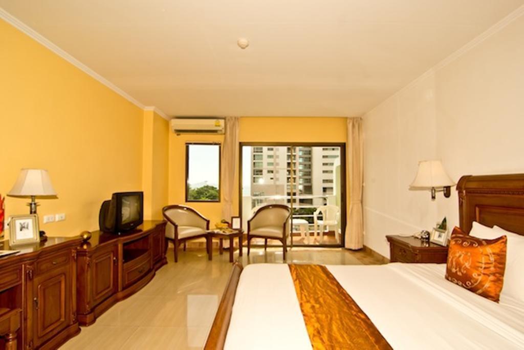 Best Beach Villa 3* суреті