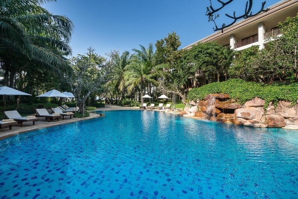 Ravindra Beach Resort & Spa 5* қонақ үйі