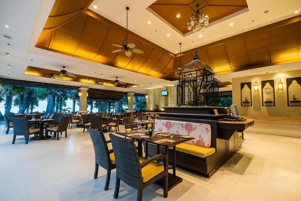 Ravindra Beach Resort & Spa 5* суреті