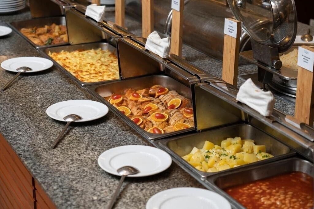 Ravindra Beach Resort & Spa 5* суреті