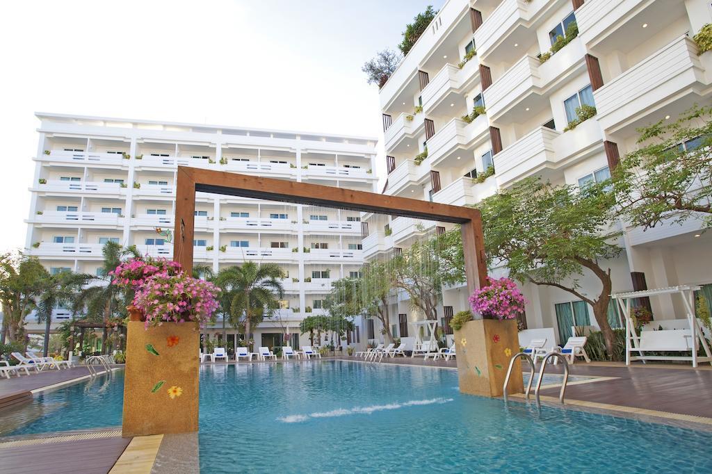 Hill Fresco 3* фотосуреті