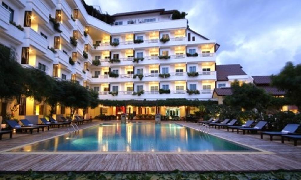 Hill Fresco 3* суреті