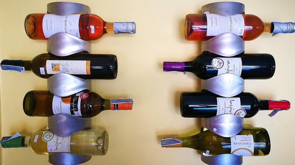 Sabai Wing Pattaya 3* суреті