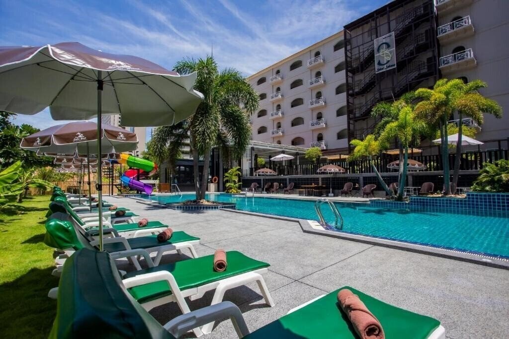 Картинка Sabai Wing Pattaya 3*