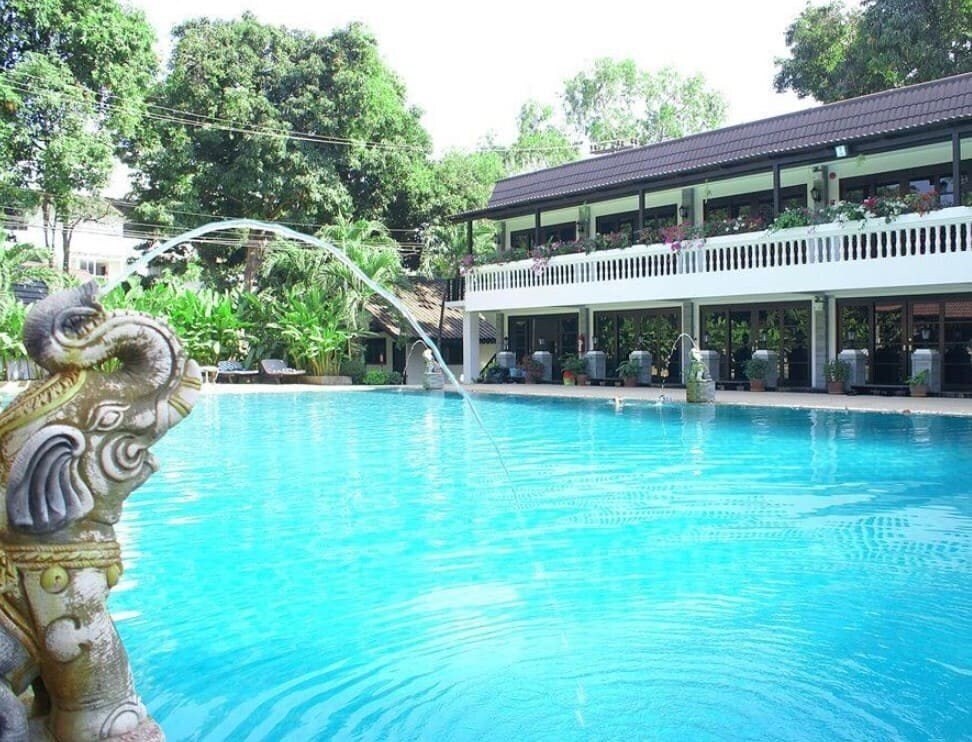 Отель Royal Orchid Resort 4*