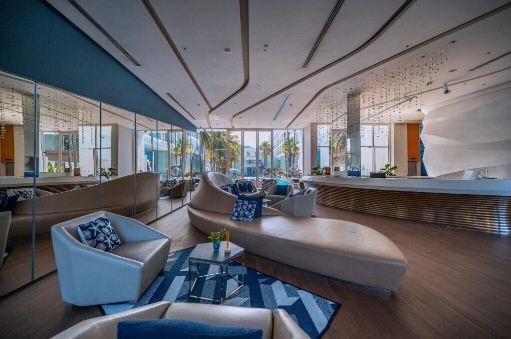 Изображение Hotel Baraquda Heeton Pattaya by Compass Hospitality (ex. Hotel Baraquda Pattaya, DusitD2 Baraquda Pattaya, Hotel Baraquda Pattaya MGallery by Sofitel) 5*