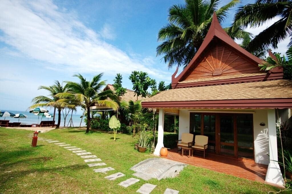 Отель Ayara Villas Bang Niang Beach 3*