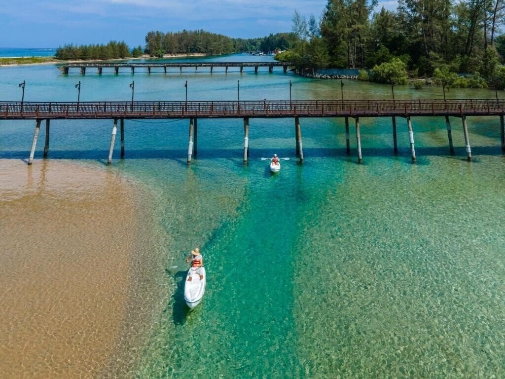 Изображение Hotspring Beach Resort & SPA 4*