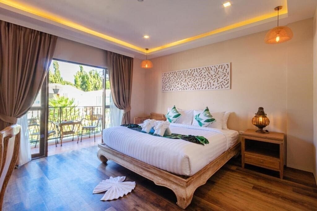 Vannee Golden Sands Koh Phangan Beachfront Hotel 4* суреті