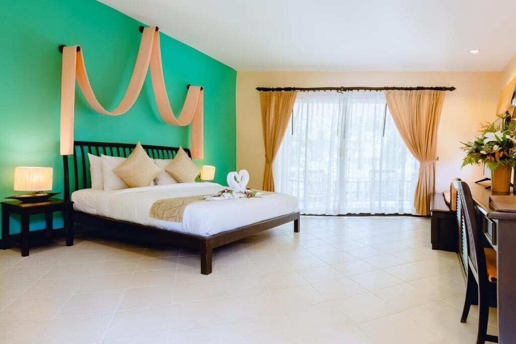 Отель Sudala Beach Resort 3*