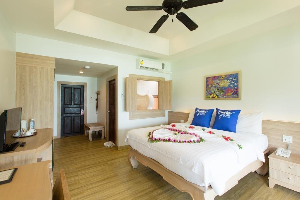 Фотография Arayaburi Resort Phi Phi 3*