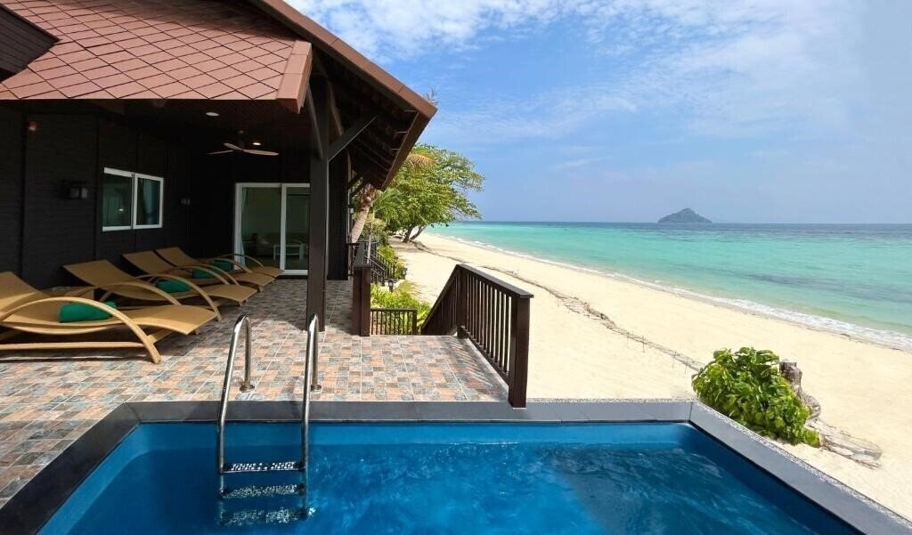 Holiday Inn (Phi Phi Island) 4* суреті