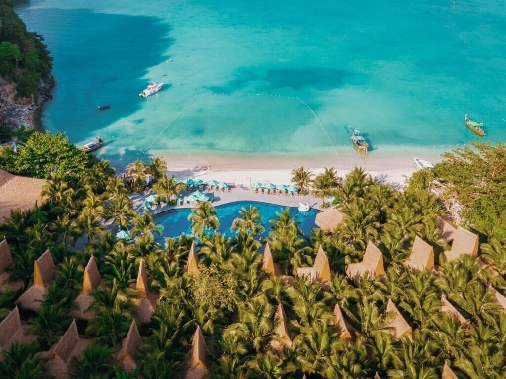 Отель Phi Phi Coco Beach Resort 4*