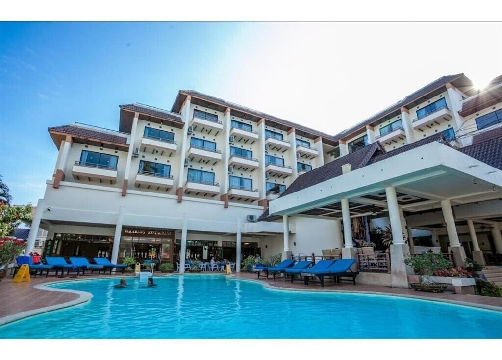 Отель Phi Phi Hotel 3*