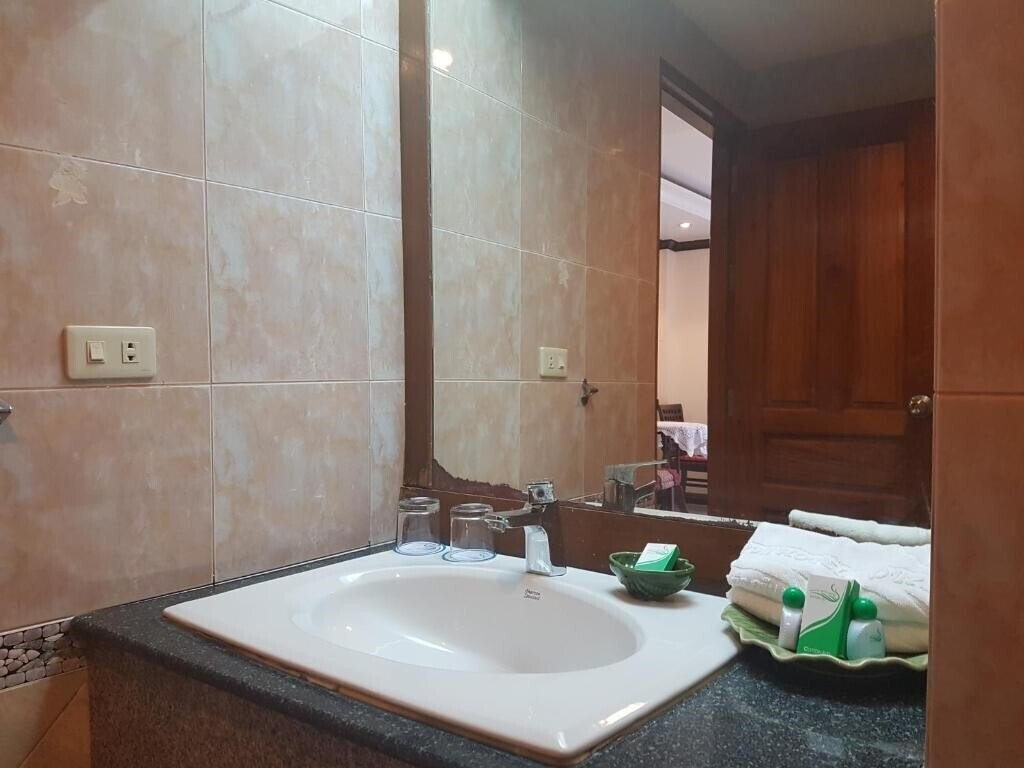 Фотография Phi Phi Hotel 3*