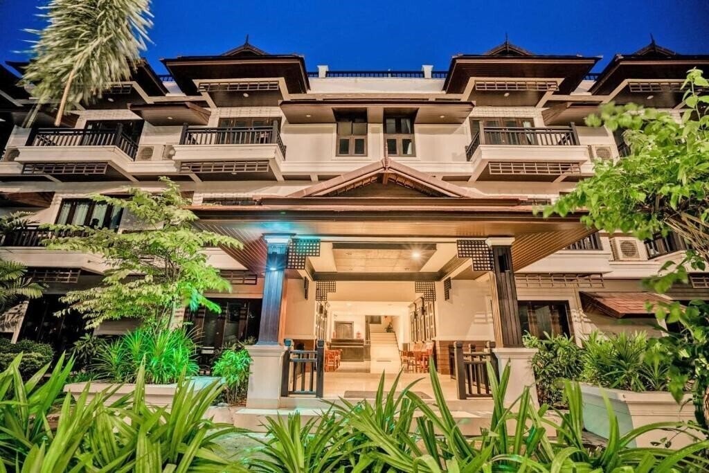 Phi Phi Andaman Legacy Resort 3* суреті