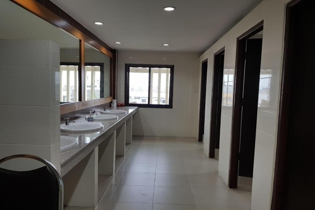 Фотография Poonsook Residence Hotel 3*